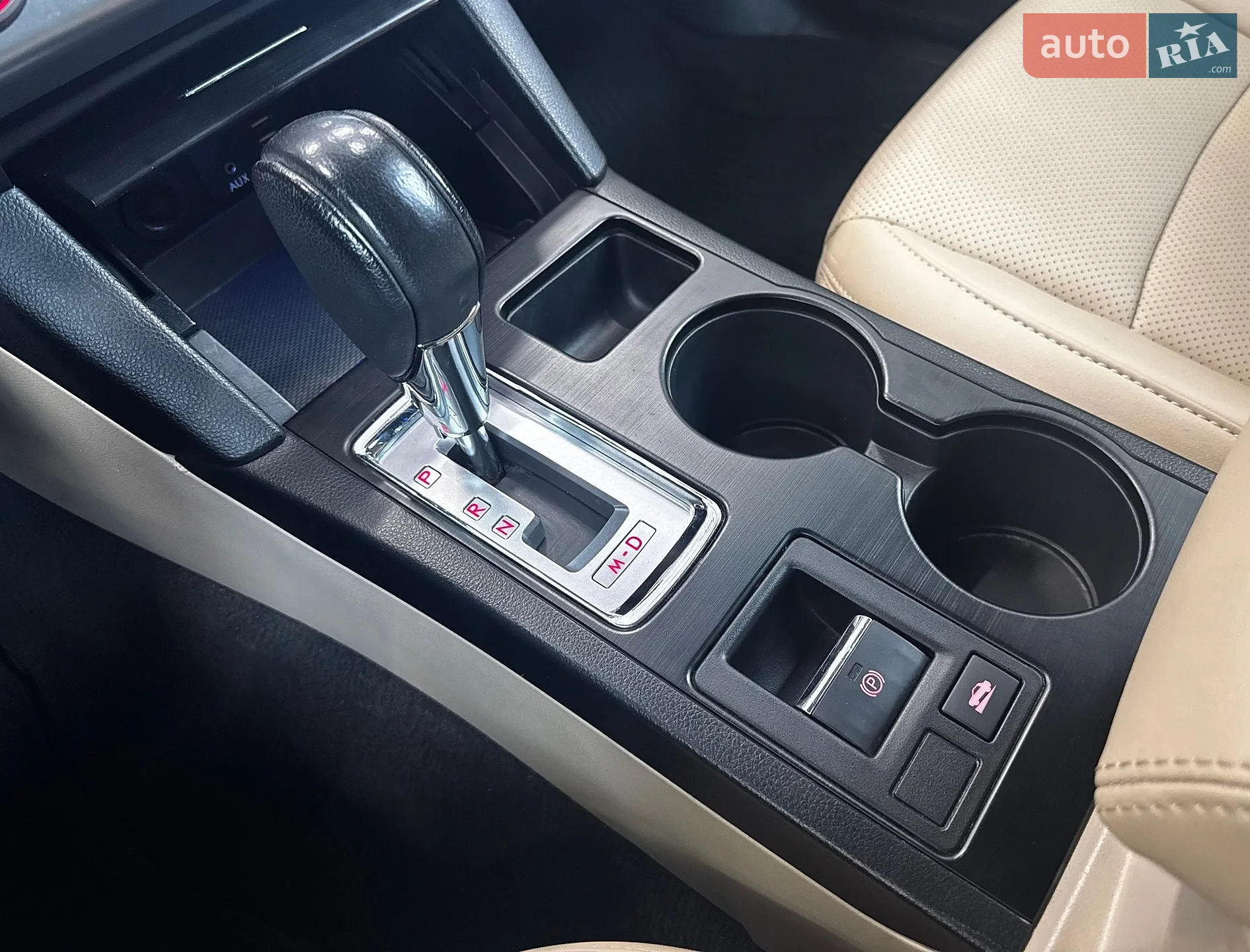 2016 Subaru Legacy - мініатюра 36