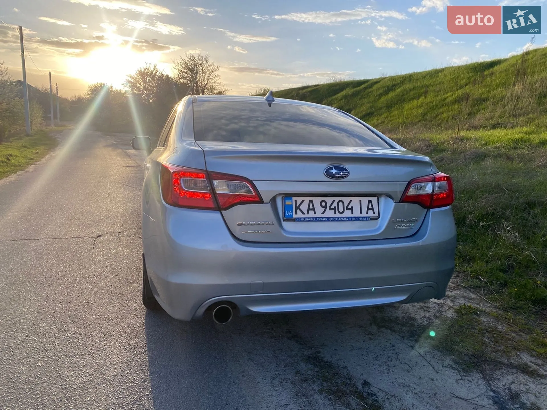 2015 Subaru Legacy - мініатюра 25