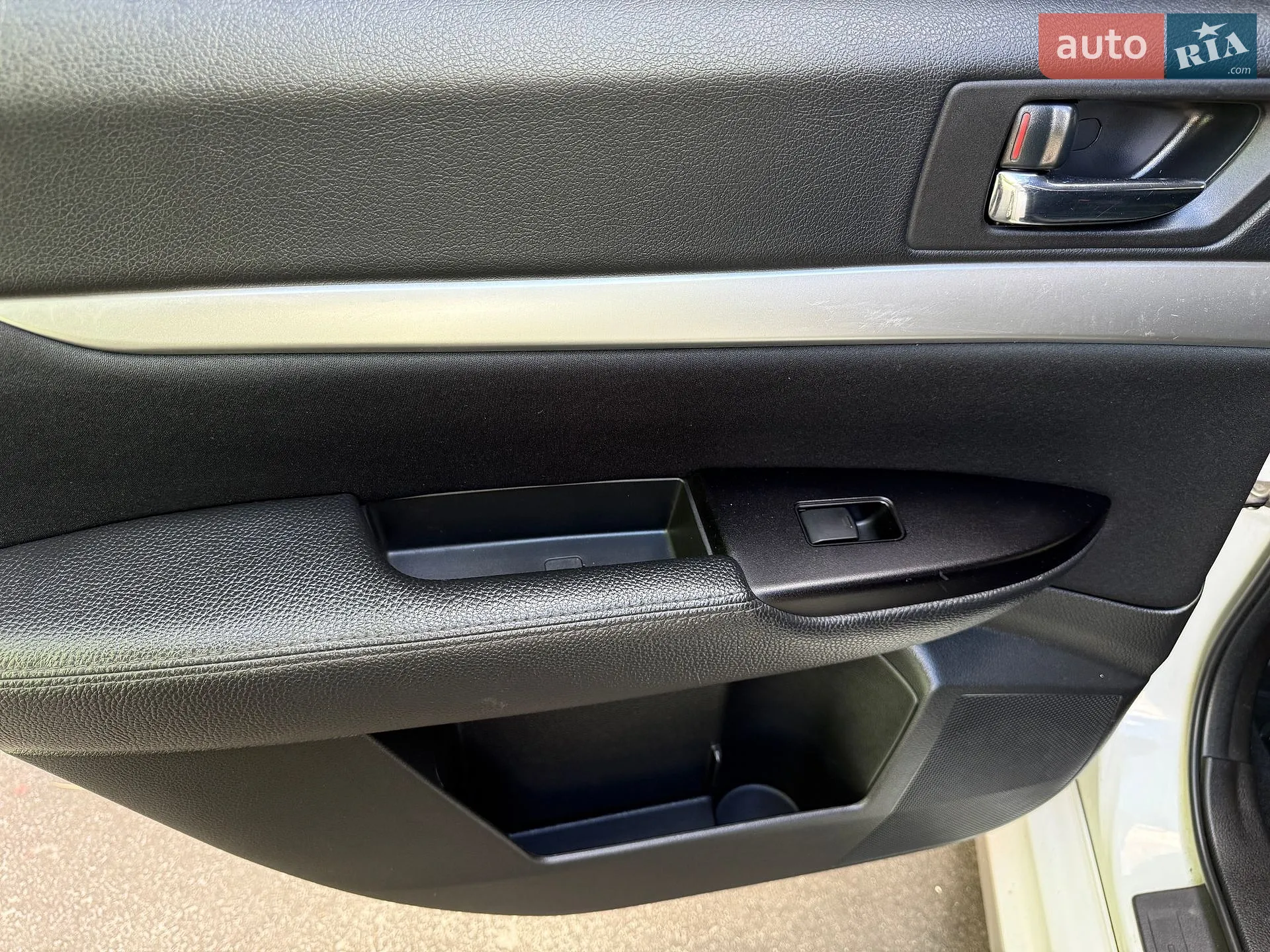 2012 Subaru Legacy - мініатюра 36
