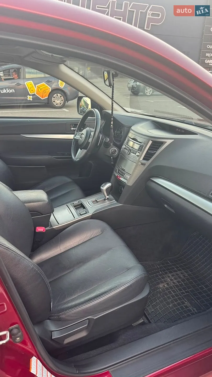 2010 Subaru Legacy - мініатюра 10