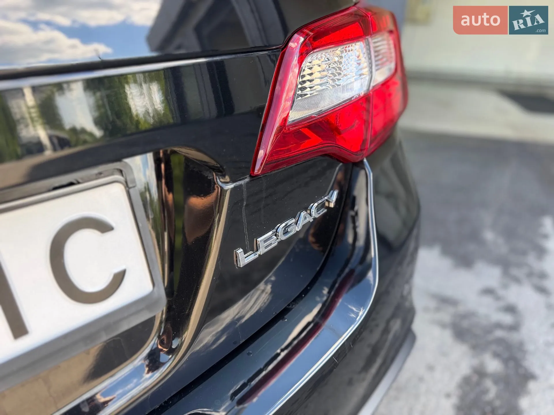 2019 Subaru Legacy - мініатюра 18