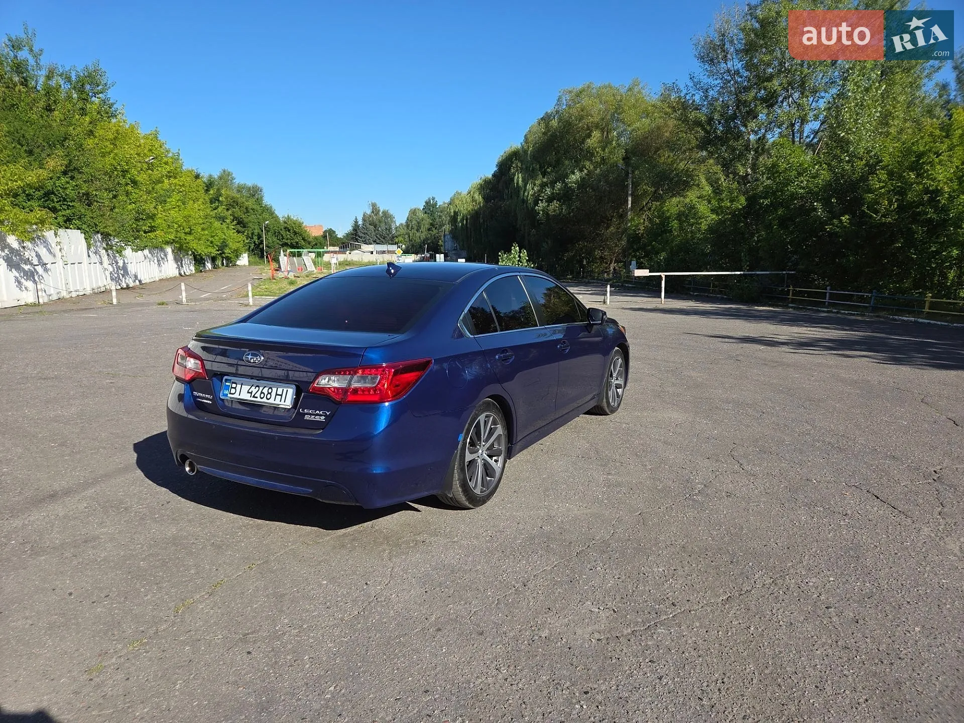 2017 Subaru Legacy - мініатюра 4