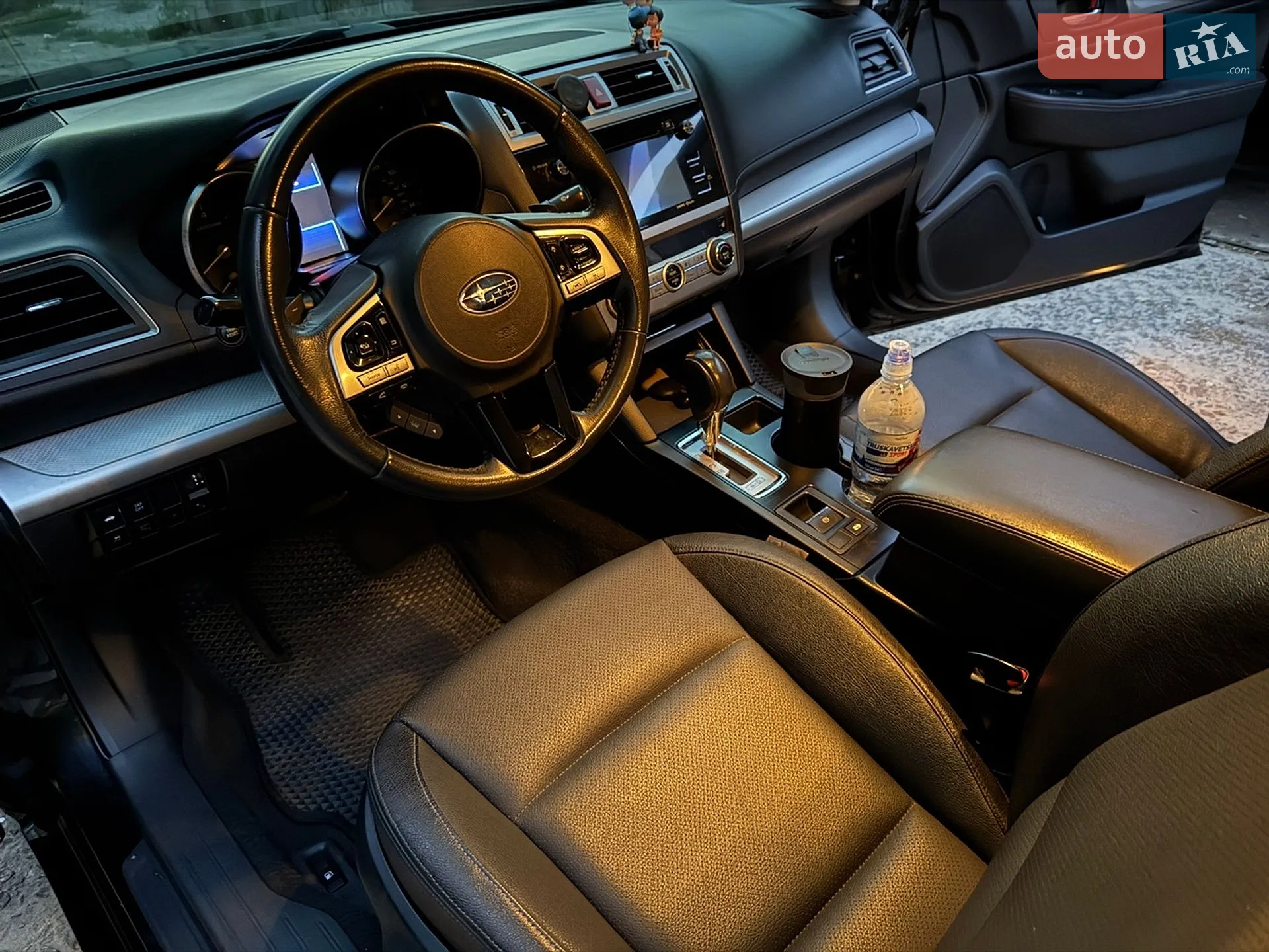 2016 Subaru Legacy - мініатюра 9