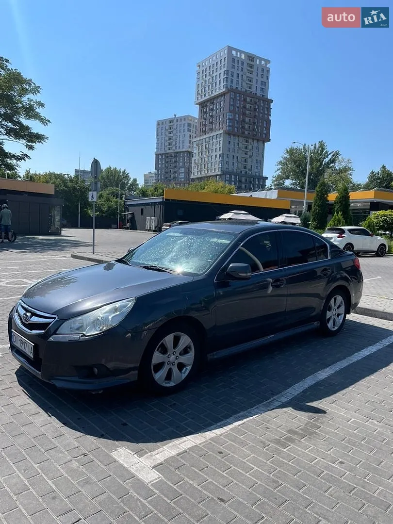 2010 Subaru Legacy - мініатюра 2