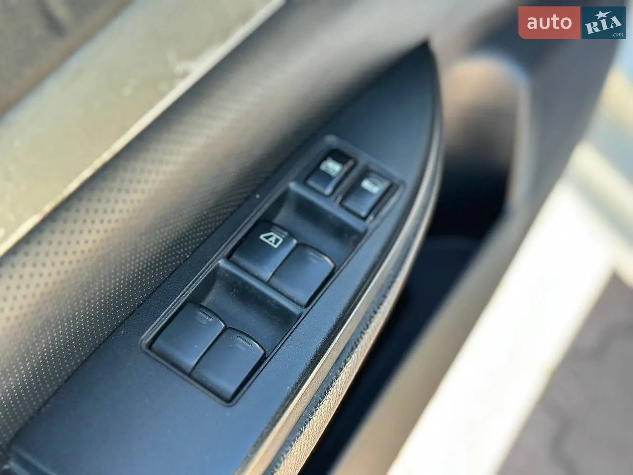 2012 Subaru Legacy - мініатюра 8