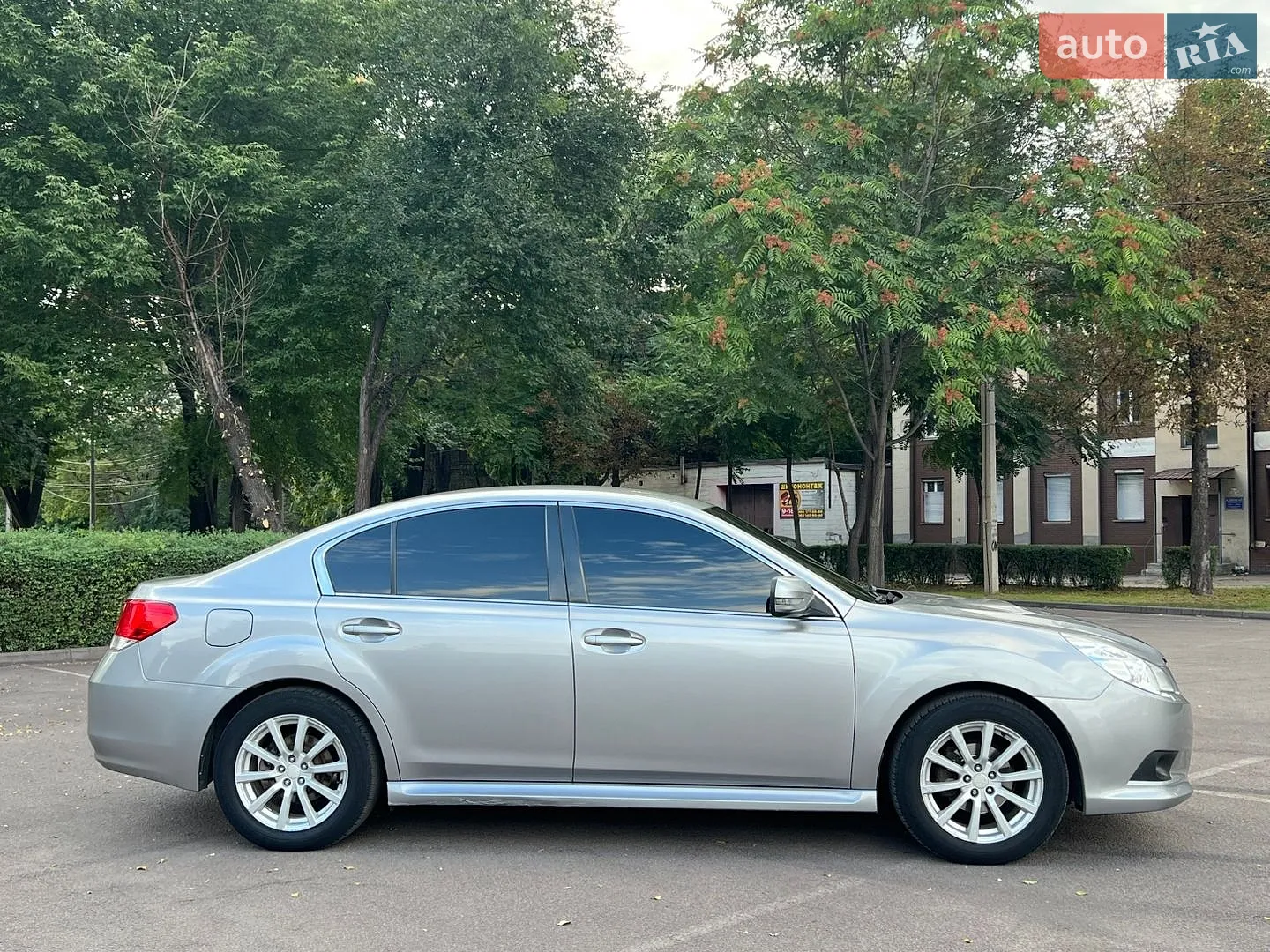 2010 Subaru Legacy - мініатюра 8