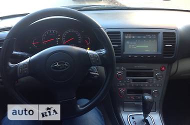 Седан Subaru Legacy 2004 в 