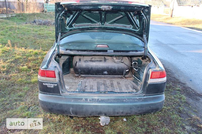 Седан Subaru Legacy 1998 в Кременчуге