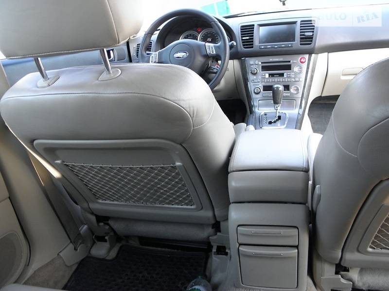 Внедорожник / Кроссовер Subaru Outback 2004 в Киеве