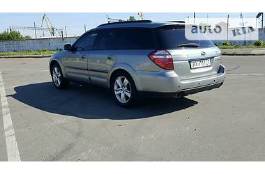 Внедорожник / Кроссовер Subaru Outback 2007 в Киеве