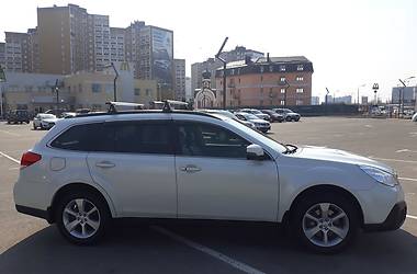 Внедорожник / Кроссовер Subaru Outback 2013 в Киеве