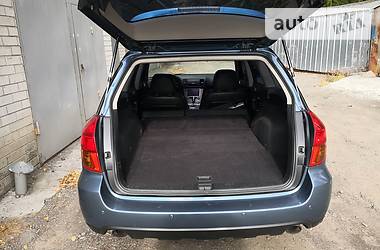 Универсал Subaru Outback 2006 в Киеве