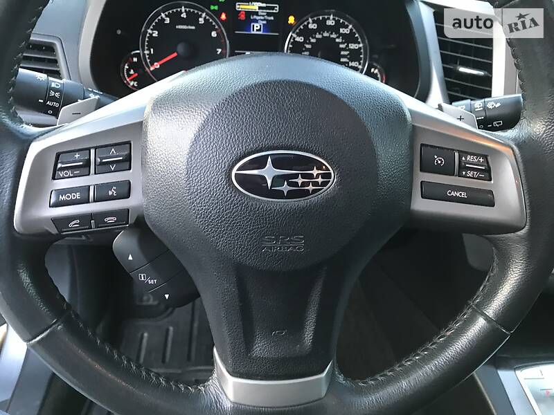 Універсал Subaru Outback 2013 в Чернівцях