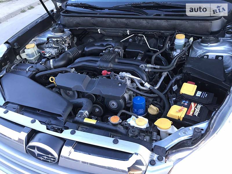 Універсал Subaru Outback 2013 в Чернівцях