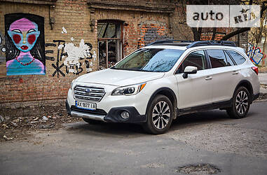 Внедорожник / Кроссовер Subaru Outback 2016 в Харькове