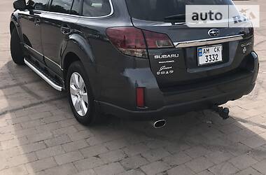 Універсал Subaru Outback 2011 в Житомирі