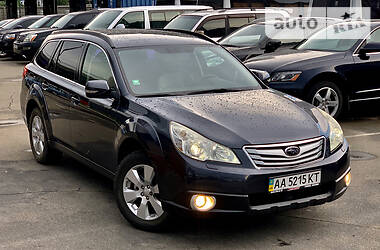 Универсал Subaru Outback 2011 в Киеве