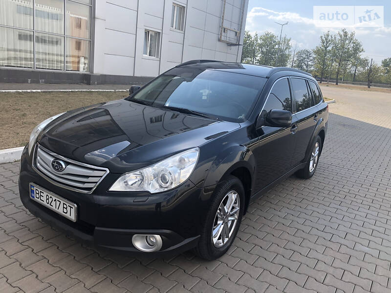 Позашляховик / Кросовер Subaru Outback 2011 в Миколаєві