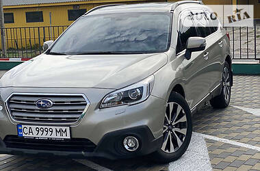 Внедорожник / Кроссовер Subaru Outback 2016 в Городище