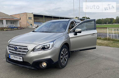 Внедорожник / Кроссовер Subaru Outback 2016 в Городище