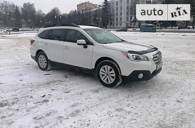 Позашляховик / Кросовер Subaru Outback 2017 в Рівному