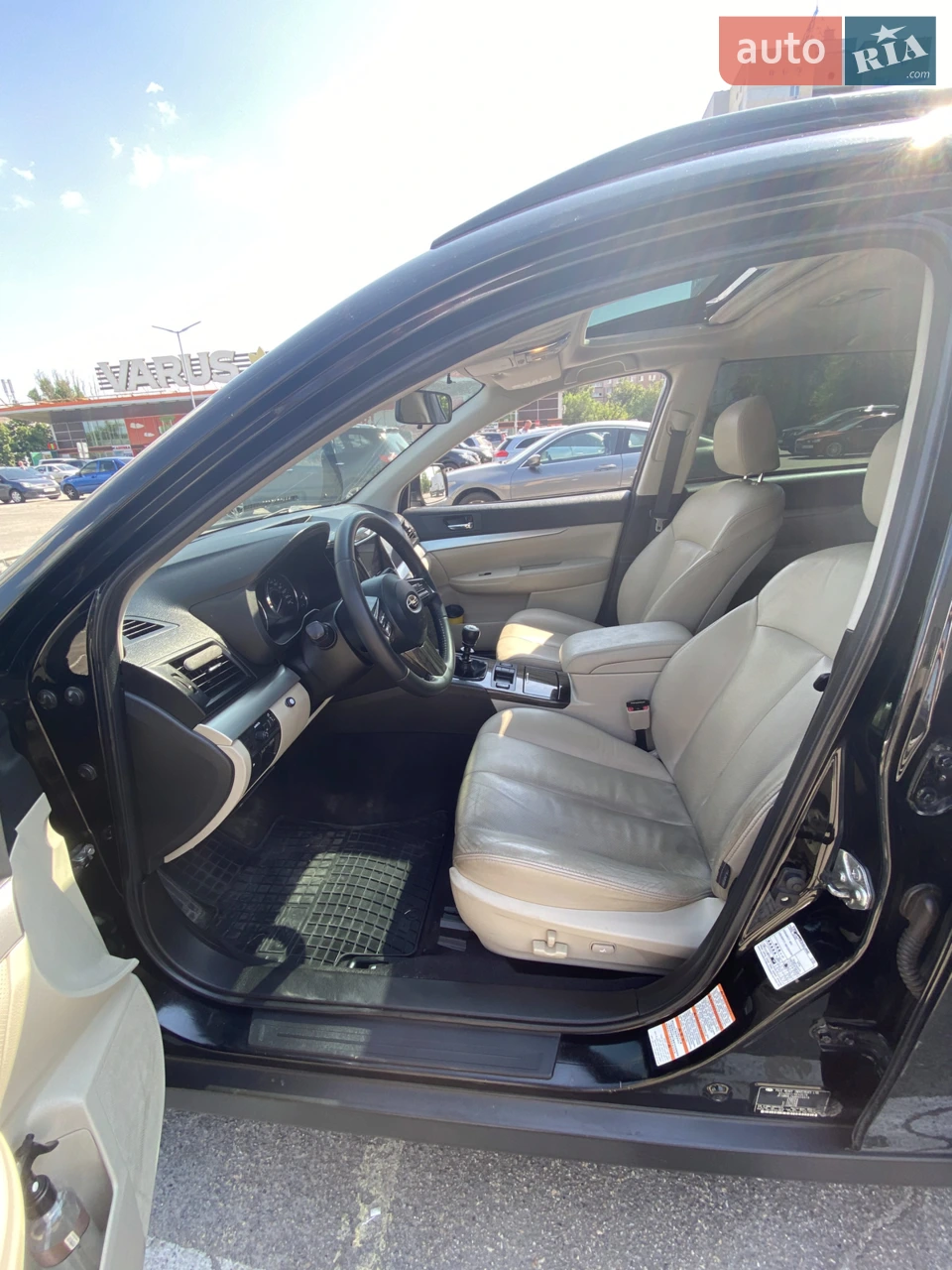 2010 Subaru Outback - мініатюра 8