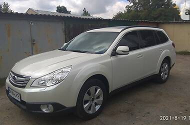 Универсал Subaru Outback 2011 в 