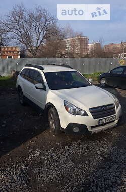 Универсал Subaru Outback 2014 в Днепре