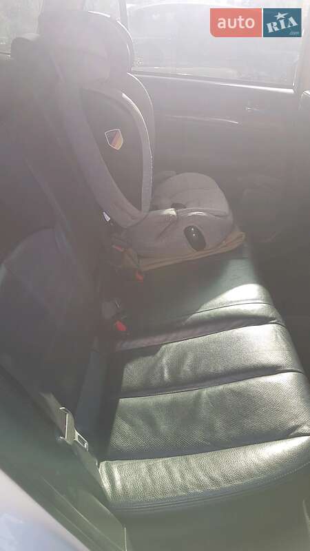 Універсал Subaru Outback 2010 в Черкасах