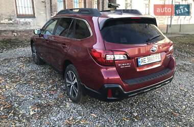 Універсал Subaru Outback 2018 в Дніпрі