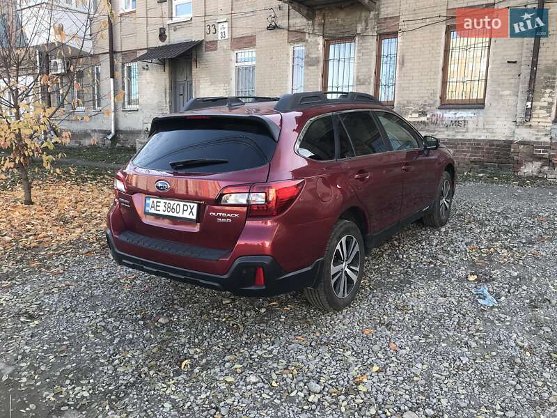 Універсал Subaru Outback 2018 в Дніпрі