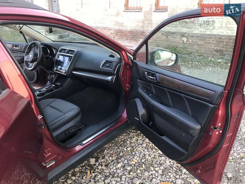 Універсал Subaru Outback 2018 в Дніпрі