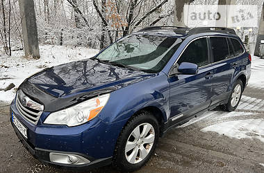 Универсал Subaru Outback 2010 в Львове