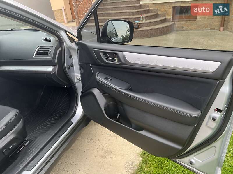 Универсал Subaru Outback 2015 в Ужгороде