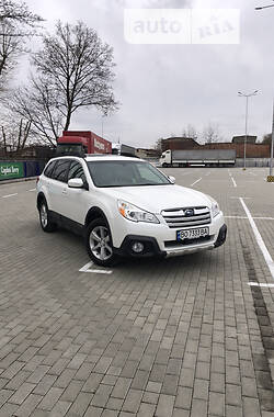 Внедорожник / Кроссовер Subaru Outback 2012 в Тернополе