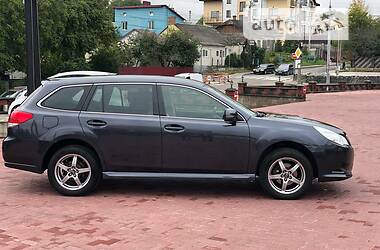 Универсал Subaru Outback 2011 в Ровно