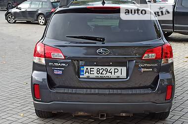 Внедорожник / Кроссовер Subaru Outback 2011 в Днепре