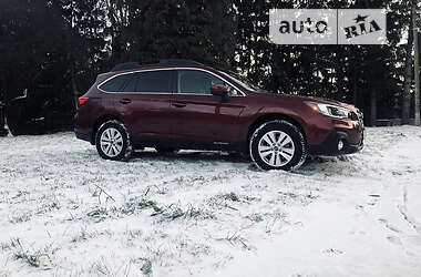 Позашляховик / Кросовер Subaru Outback 2015 в Бурштині