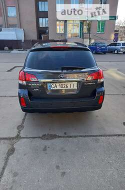 Універсал Subaru Outback 2011 в Черкасах