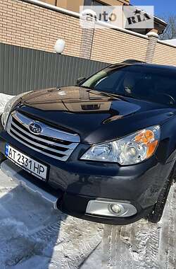 Универсал Subaru Outback 2010 в Ивано-Франковске