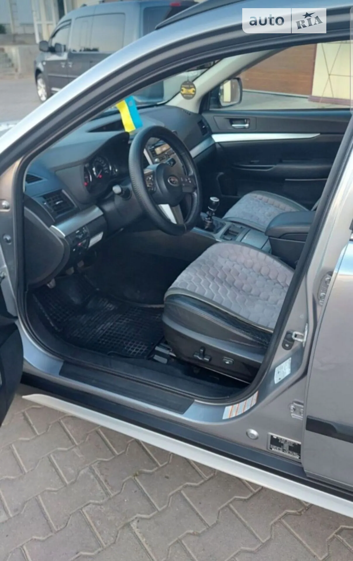 2010 Subaru Outback - мініатюра 5