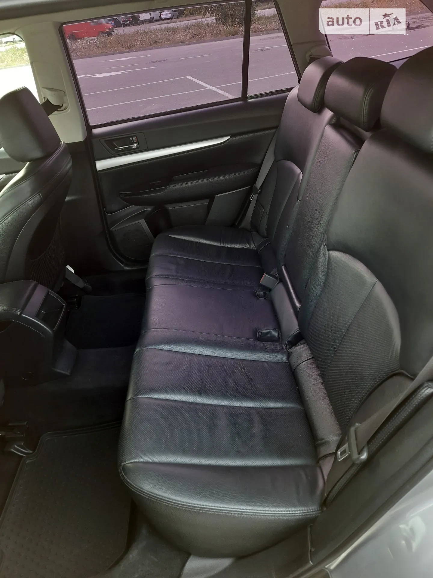 2010 Subaru Outback - мініатюра 27
