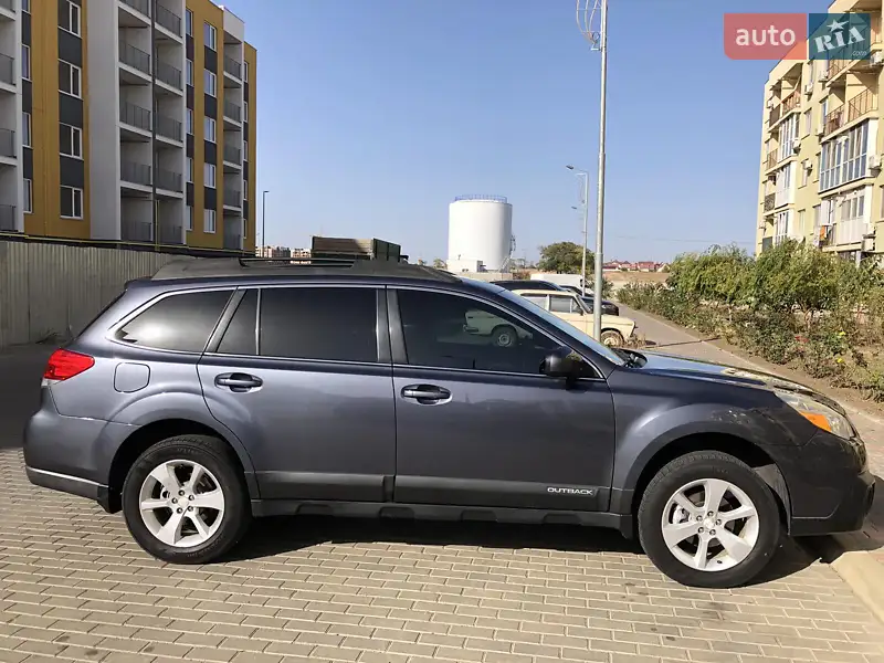 Subaru Outback 2013