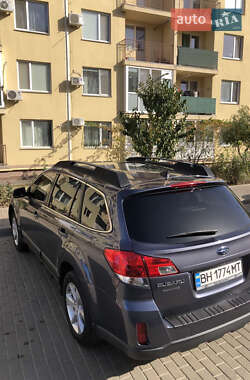 Універсал Subaru Outback 2013 в Одесі