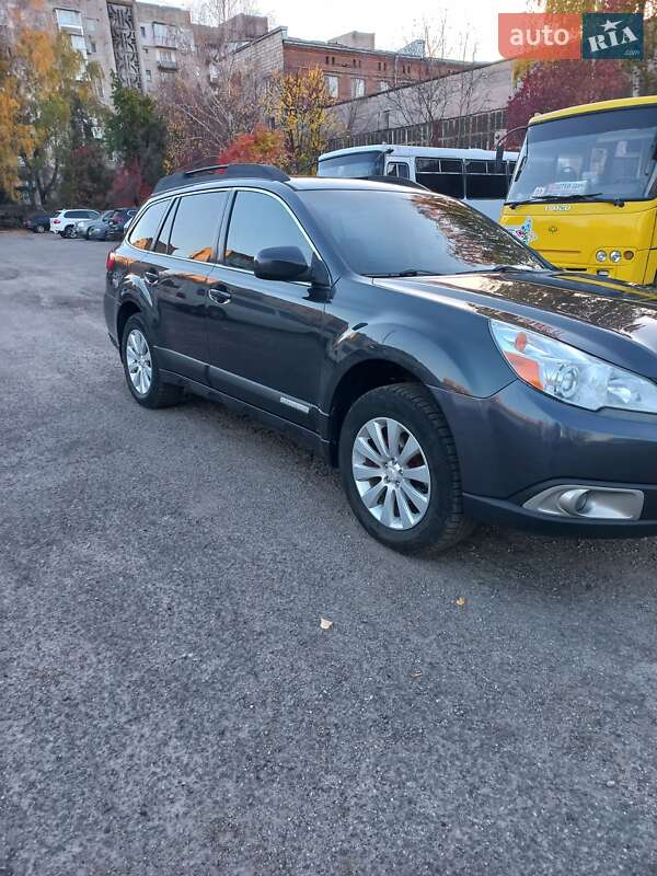 Универсал Subaru Outback 2012 в Виннице