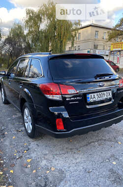 Універсал Subaru Outback 2010 в Києві