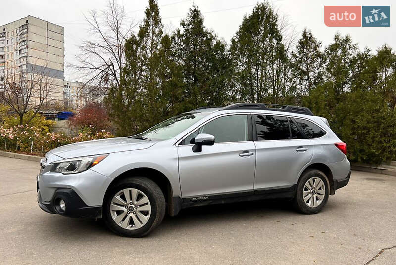 Subaru Outback 2019