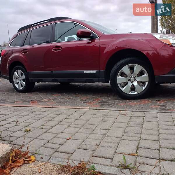 Универсал Subaru Outback 2012 в Николаеве