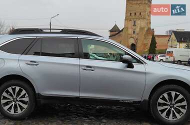 Универсал Subaru Outback 2016 в Луцке