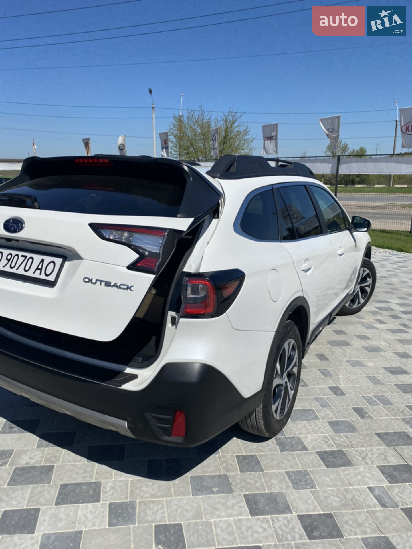 2019 Subaru Outback - мініатюра 14